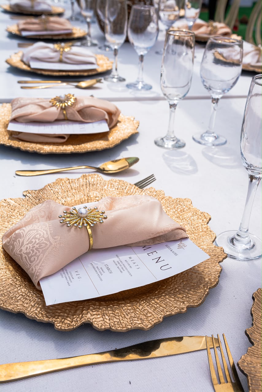 Luxurious & classy tableware